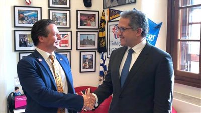 وزير السياحة والآثار يلتقى نظيره البريطانى بلندن