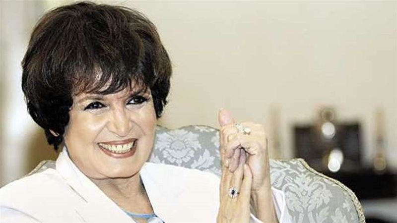 الفنانة سميرة أحمد