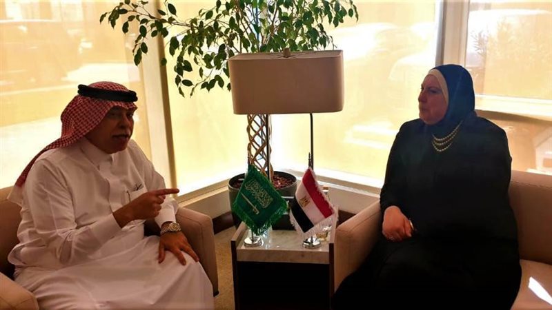 نيفين جامع : توافق