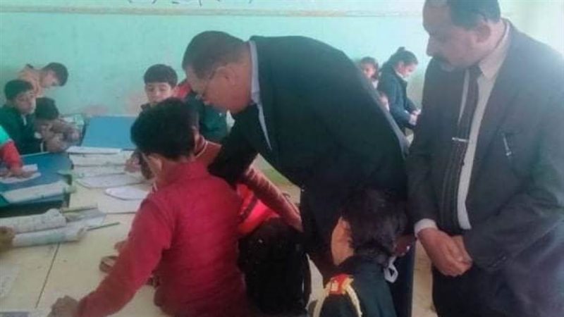 محافظ الشرقية خلال