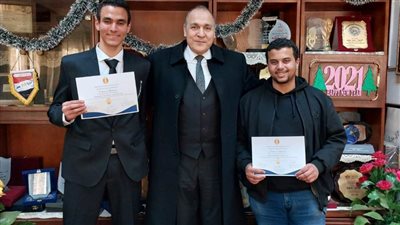 طلاب القاهرة يحصدون المركز الأول في مسابقة المعرض العلمي لطب للقوات المسلحة