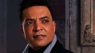 طارق الشيخ يطمئن جمهوره عقب تعرضه لوعكة صحية