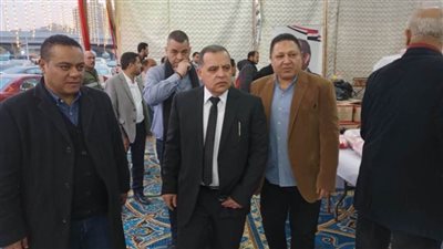 أمانة مستقبل وطن بالنزهة تفتتح معرض السلع الغذائية المخفضة