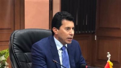 وزير الشباب والرياضة يفتتح الملتقى الدولي الأول للاستثمار الرياضي