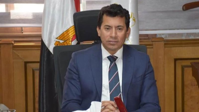 وزير الشباب والرياضة