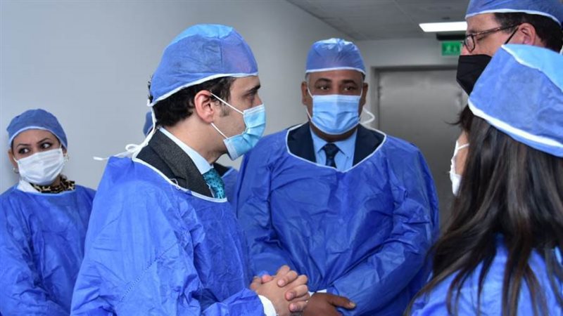 وفدا البنك الدولي