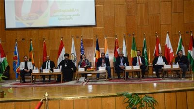  جامعة أسيوط تشيد بدور القوى الناعمة والأمن الثقافي في مواجهة التطرف والإرهاب