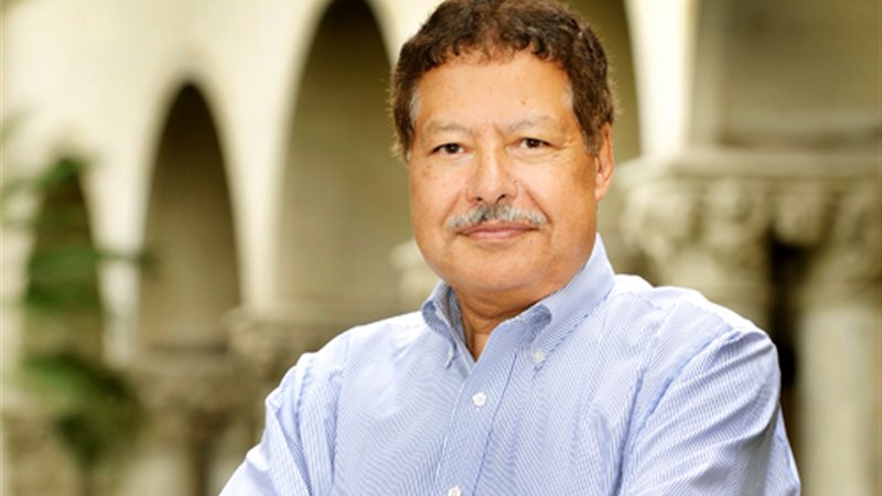 نجوم الفن والغناء