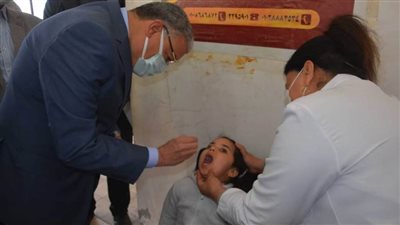  محافظ المنيا: نستهدف مليونا و1700 طفل من خلال 2828 فريقا طبيا 