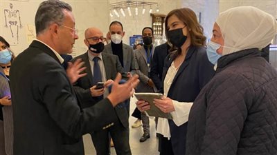 وزيرة الطاقة والتجارة القبرصية تزور متحف الحضارة بالفسطاط