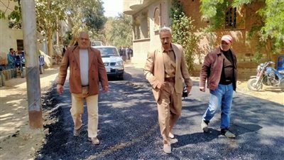 محافظ أسيوط: استكمال أعمال رصف الطرق بمركز البداري بتكلفة 34 مليون جنيه