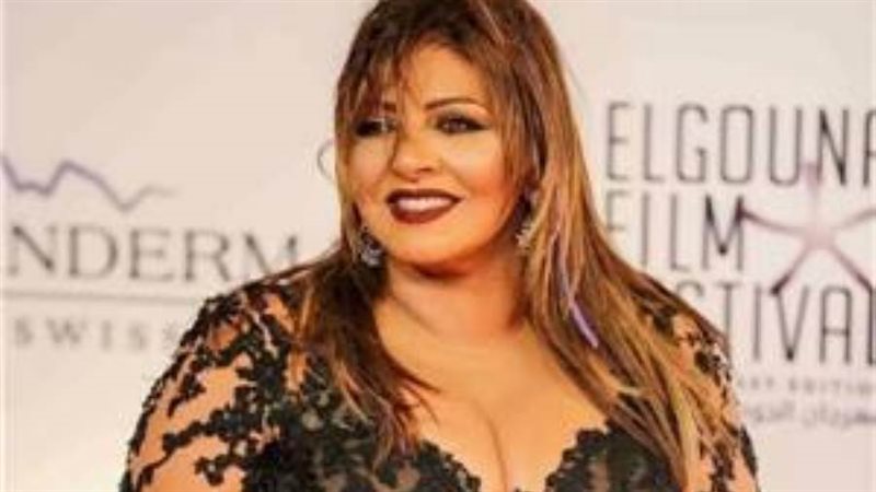 الفنانة هالة صدقي