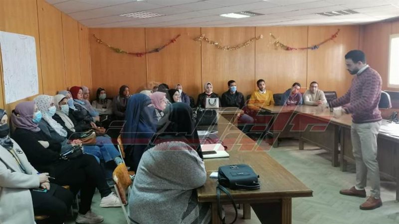 خلال الدورة التدريبية