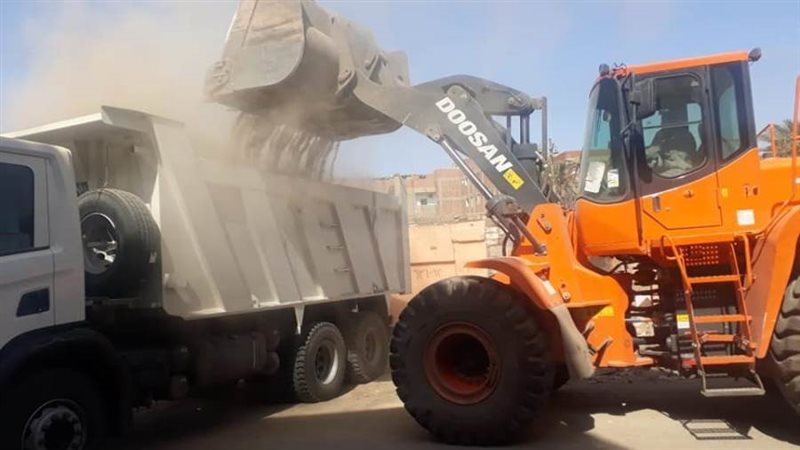 رفع مخلفات فى الواسطى