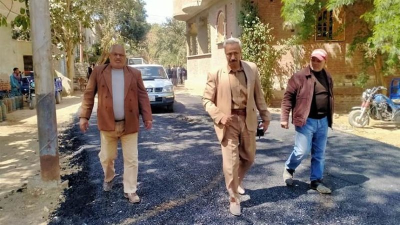 استكمال أعمال رصف