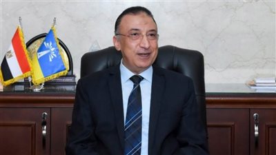 محافظ الإسكندرية يفتتح فعاليات احتفالية المحافظة بيوم المرأة العالمي