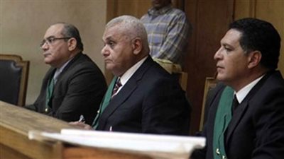 المتهم الثاني في رشوة وزارة الصحة: زوج الوزيرة طلب5 ملايين جنيه مقابل إنهاء تراخيص المستشفى