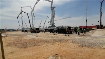 الانتهاء من صب خرسانة الأساسات للبرج الأيقوني بمدينة العلمين الجديدة