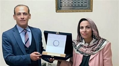 الثقافة تكرم «الكردواي» في ختام دورة «الموظف الرقمي» 