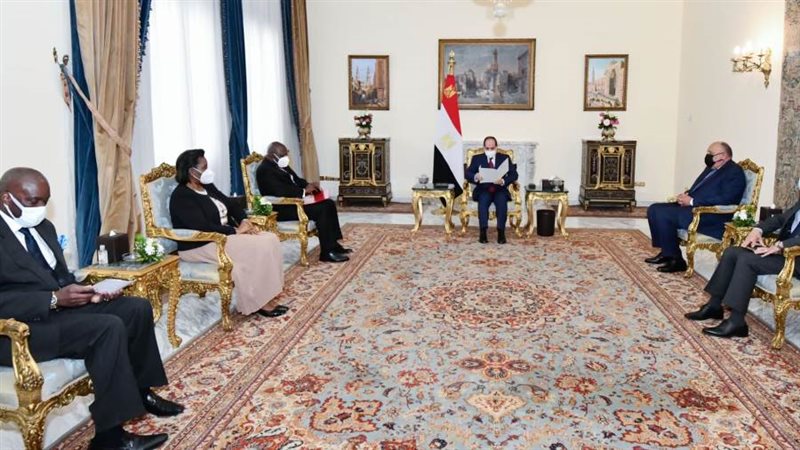 الرئيس السيسي يستقبل