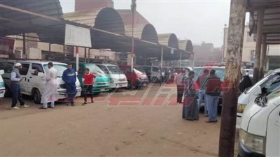 متابعة مستمرة لمجمع المواقف وتيسير حركة المرور بكفر الشيخ