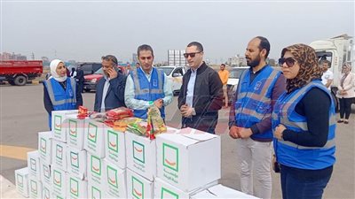  توزيع 12 ألف كرتونة كدفعة أولى لحياة كريمة على الأسر الأولى بالرعاية بكفر الشيخ