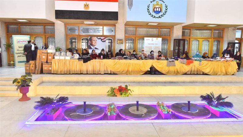 محافظ أسيوط يشهد