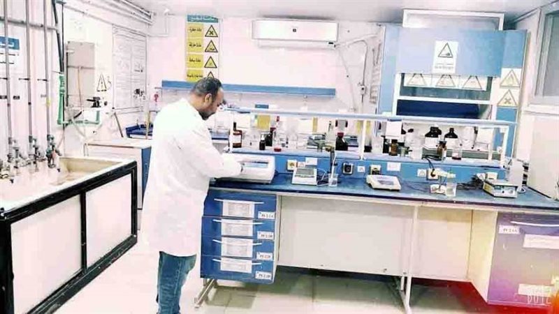 من جانب العمل