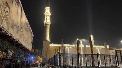 وزير الأوقاف: مسجد الحسين يتزين لاستقبال المصلين الليلة