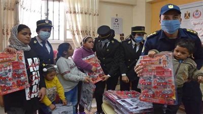 وزارة الداخلية تواصل الاحتفال بيوم اليتيم بجميع مديريات الأمن