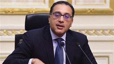 رئيس الوزراء يشدد على ضرورة اعلان قائمة بالأسعار العادلة للسلع الأساسية
