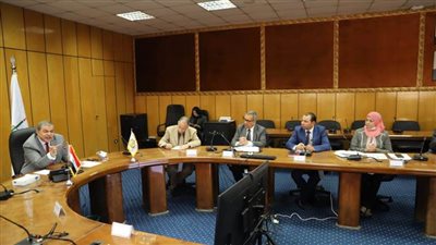 سعفان يلتقي تحالف 3 شركات مصرية لتذليل أية صعوبات أمام سفر العمالة