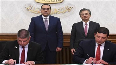 رئيس الوزراء يشهد مراسم التوقيع على مذكرة تفاهم بين الهيئة العامة للاستثمار و