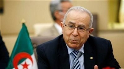 وزيرا خارجية الجزائر وبولندا يؤكدان ضرورة تعزيز العلاقات في شتى المجالات