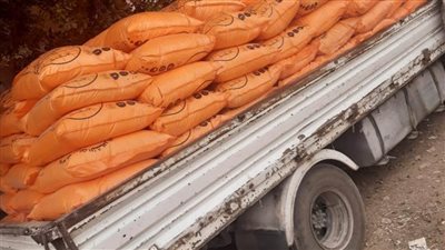 ضبط 9 أطنان سماد زراعي مدعم لبيعها بالسوق السوداء بملوى جنوب المنيا