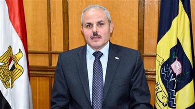 رئيس جامعة قناة السويس يبحث سبل التعاون مع جامعة جنوب الصين 