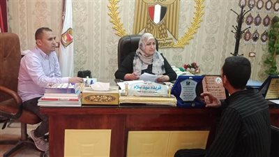 تحرير 11 محضر عدم إعلان أسعار و4 محاضر عدم وجود شهادات صحية بطهطا