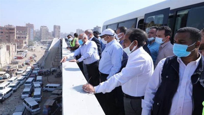 وزير النقل ومحافظ