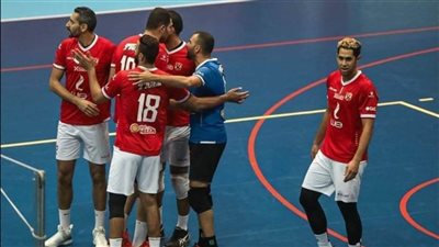 الأهلي يلتقي بتروجيت والزمالك مع الجيش في قبل نهائي كأس الطائرة