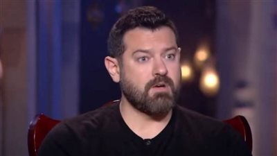 عمرو يوسف يكشف تفاصيل وقف مسلسل 