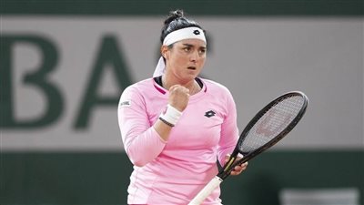 أنس جابر تصعد إلى نهائي بطولة تشارلستون للتنس