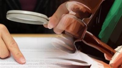 القبض على متهم ينتحل صفة ويحمل كارنيهات مزورة بالقاهرة