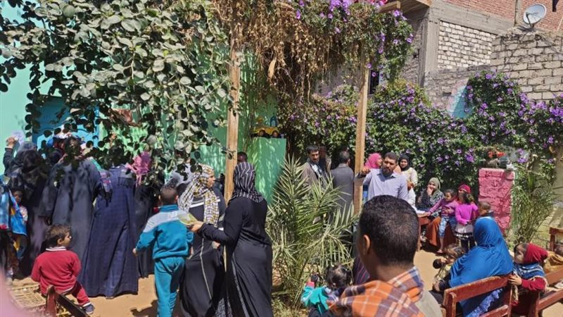 محافظ أسيوط قافلة