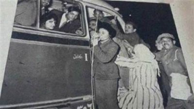عايدة المغاوري .. أول فتاة كُمسارية في مصر