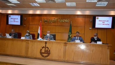محافظ القليوبية يتابع تنفيذ مشروعات حياة كريمة والخطة الاستثمارية 