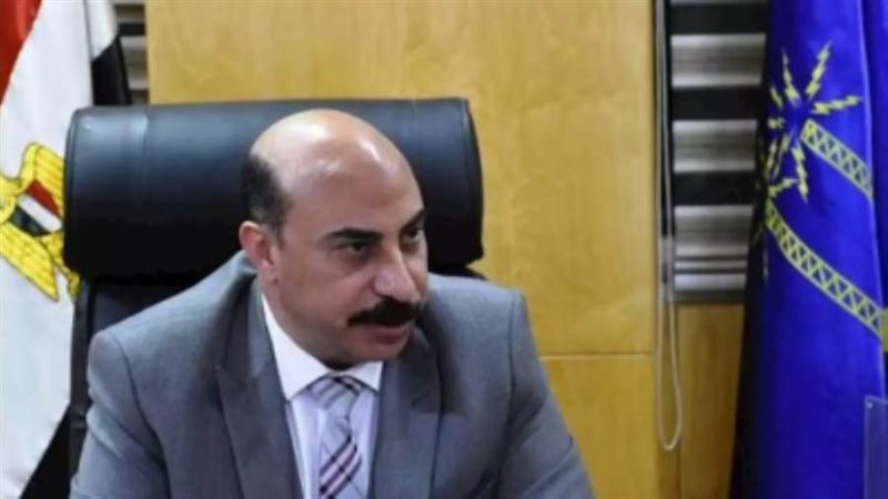 محافظ أسوان أشرف