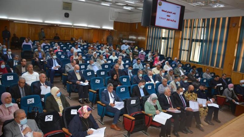 القيادات التنفيذية