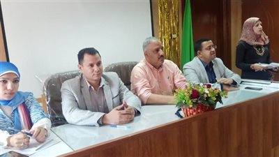 وكيل الشباب والرياضة بالقليوبية يلتقى بمنسقى شباب الشعب بالإدارات الفنية 