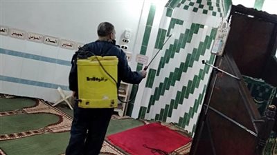 تكثيف حملات التطهير والتعقيم لدور العبادة والمدارس بالشرقية 