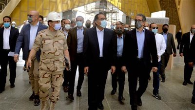 رئيس الوزراء يتفقد الموقف التنفيذي للأعمال بالمتحف المصري الكبير